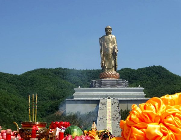 中國(guó)十大巨型佛像排行榜，中原大佛高208米