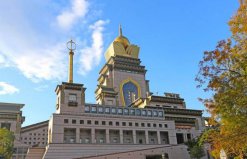 臺灣十大著名寺廟，中臺禪寺一枝獨秀