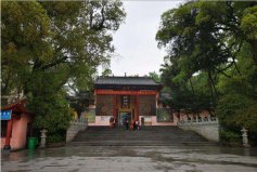 廣東十大著名寺廟排行榜，南華寺排第一名